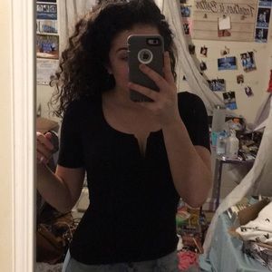 black aeropostale shirt